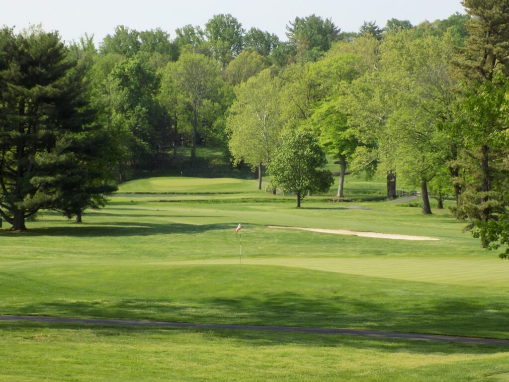Cedarbrook Country Club in Montgomery County championship golf course fairways